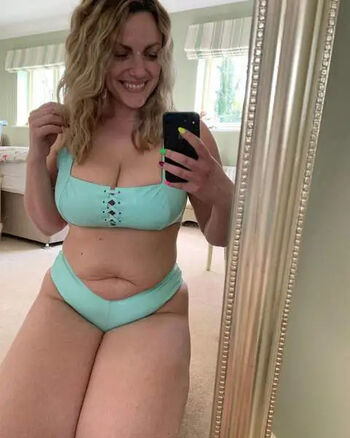 Lauracurvemodel image