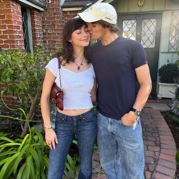 Lauren donzis page 2 image