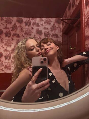 Lauren donzis page 2 image