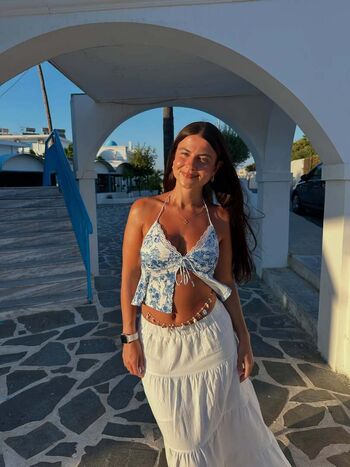 Lauren fardon page 2 image