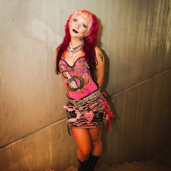 Lauren tate delilah bon image