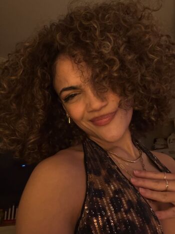 Laurie hernandez image