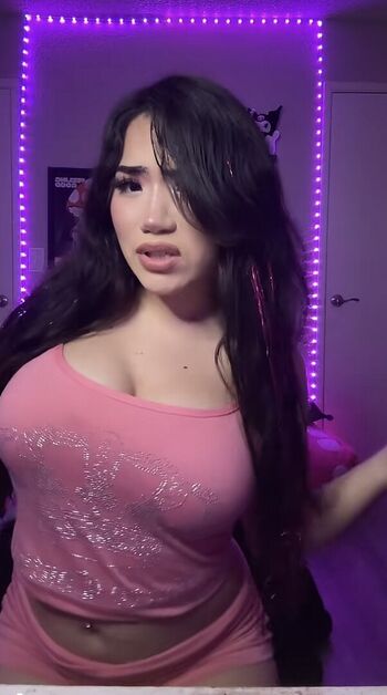 Laylarosemarie image