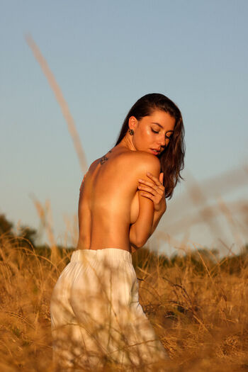 Lea kratter image