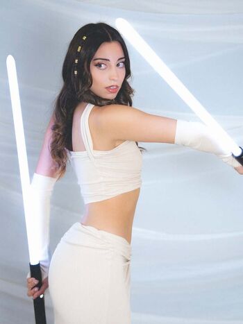 Lea martinez 1 image