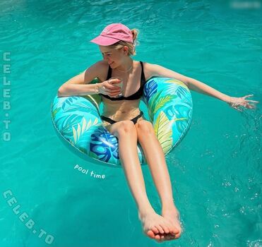 Lea peach 1 page 2 image