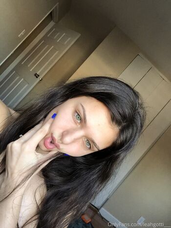 Leah gotti page 2 image