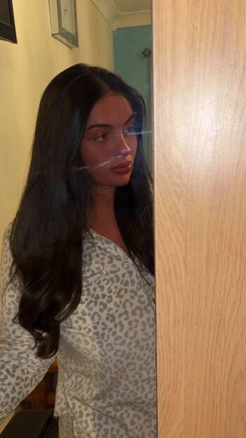 Leah treanor page 2 image