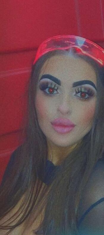 Leah treanor page 2 image