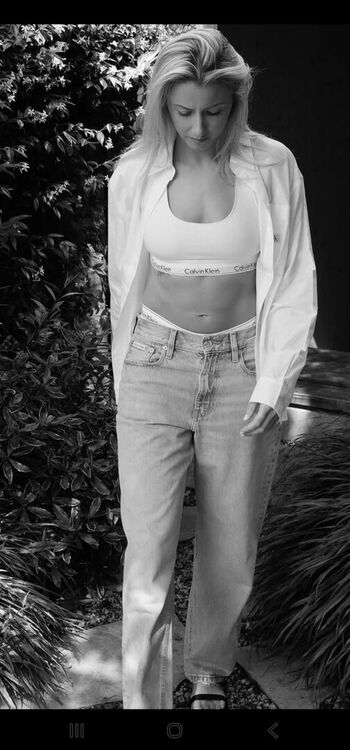 Leah williamson image