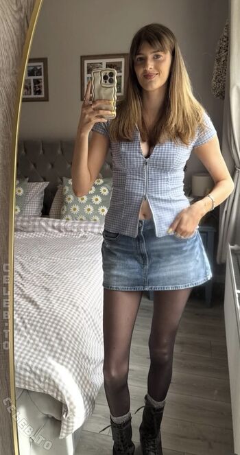 Leahrosennamoore image