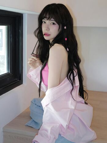 Lee dahye image