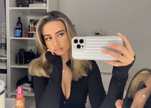 Lejla dzamovic image