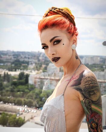 Lena scissorhands image