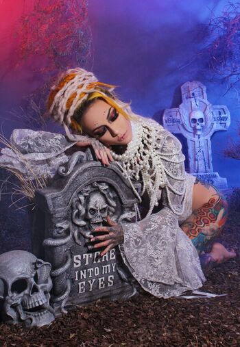 Lena scissorhands image