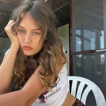 Lena simonne image