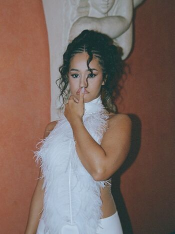 Lena situations image