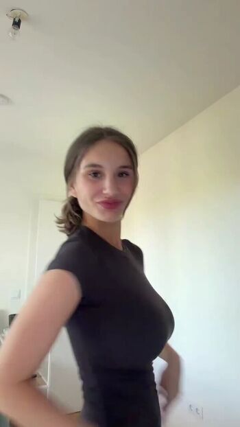 Lenahfr image