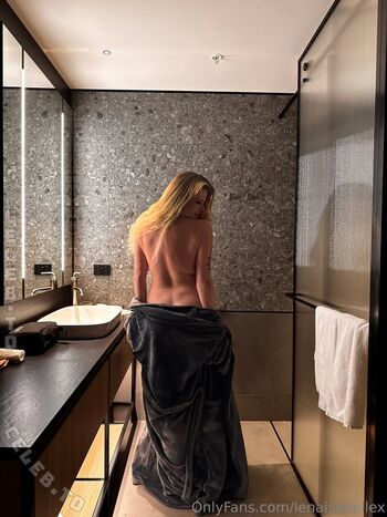 Lenaisabellex 1 page 2 image