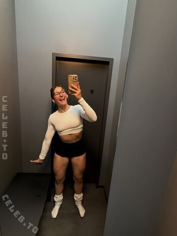 Leonie kommoss 1 image