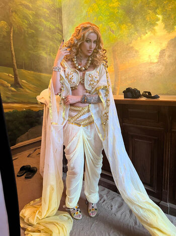 Lera himera 1 page 2 image