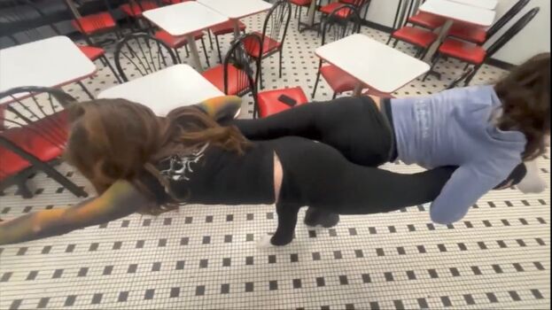 Letty/borntopiss/nicetogirls