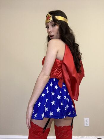 Lexi poll asmr 1 image