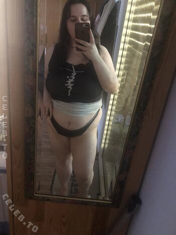 Lia bloom page 2 image