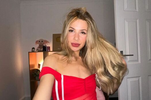 Liana jade image