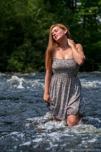 Light on me vip image