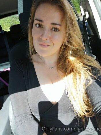 Light on me vip image