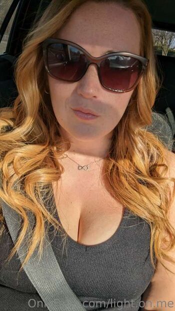 Light on me vip image