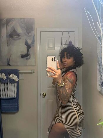 Lightskin 1 page 4 image
