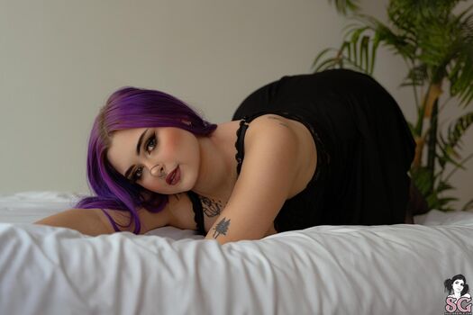 Lilacfables page 3 image