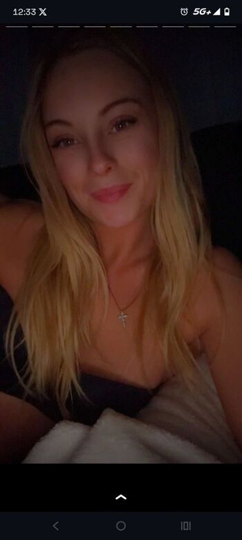 Lilbabyyyy2000 image