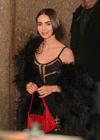 Lily Collins