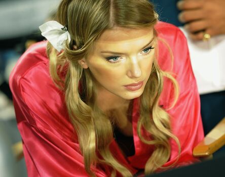 Lily donaldson image