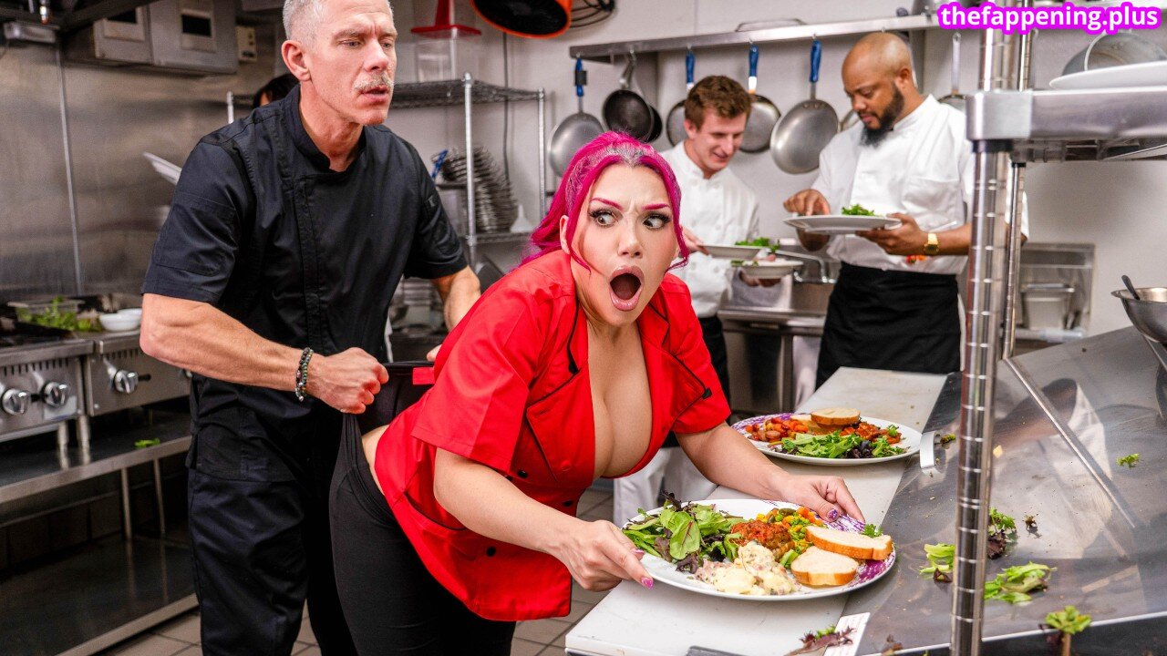 Lily Lou / Lilylou103 / liz_103 / lilylouofficial