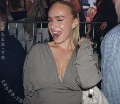 Lilycharlottevoss image
