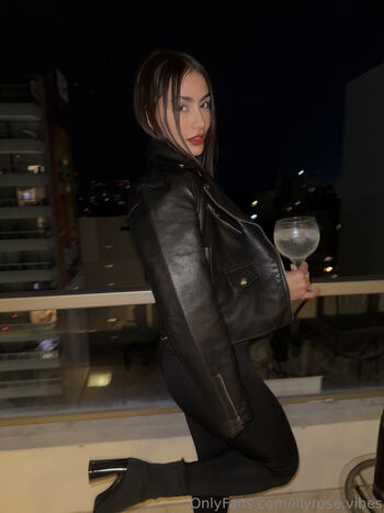 lilyrose.vibes