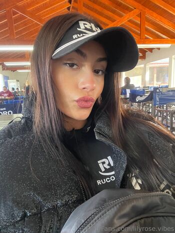 lilyrose.vibes