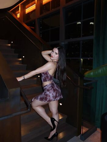 Linette rodriguez image