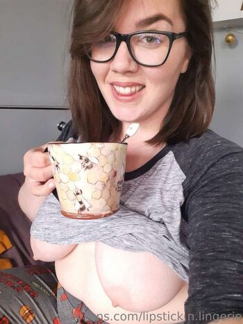 Lipstick n lingerie image