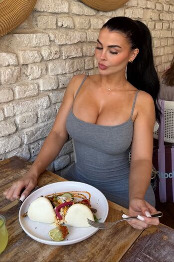 Lisa del piero image
