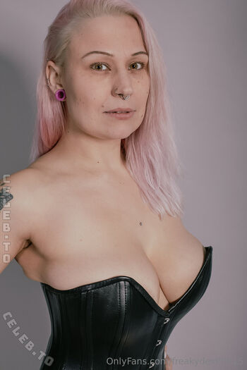 Lisa joanne page 5 image