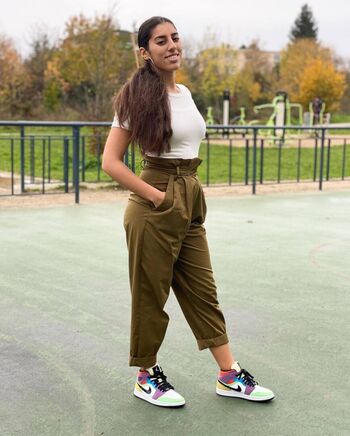 Lisa zimouche page 2 image