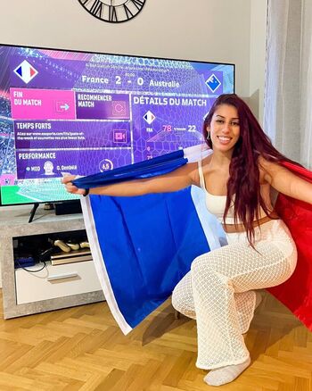 Lisa zimouche page 2 image