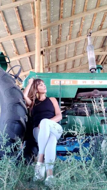 Lisaashhotwife909 image