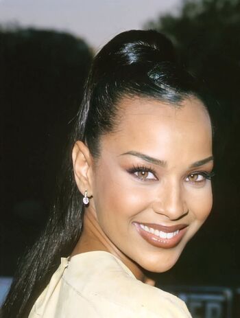 Lisaraye image