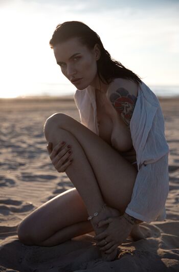 Lithuanian girls page 5 image